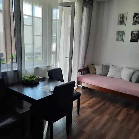 Apartment Stan Na Dan Dunja 2 *