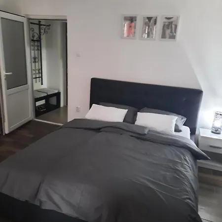 Stan Na Dan Dunja 2 Apartment *
