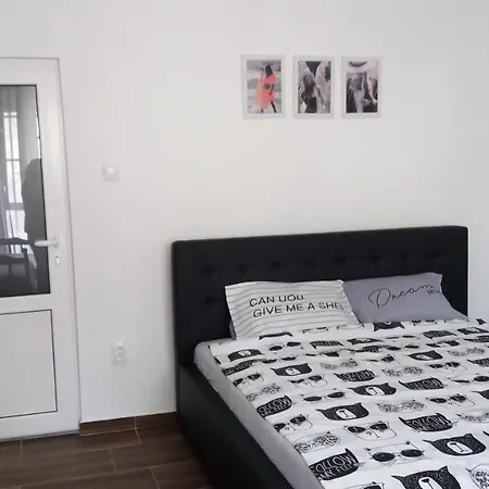 Stan Na Dan Dunja 2 Apartment
