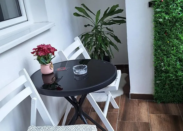 Stan Na Dan Dunja 2 브르사츠